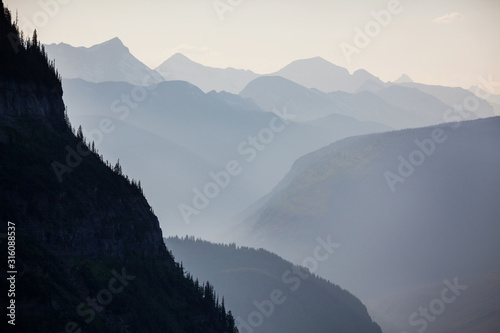 Fototapeta Naklejka Na Ścianę i Meble -  Mountain silhouette