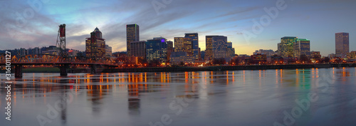 Portland Oregon panorama at dusk.