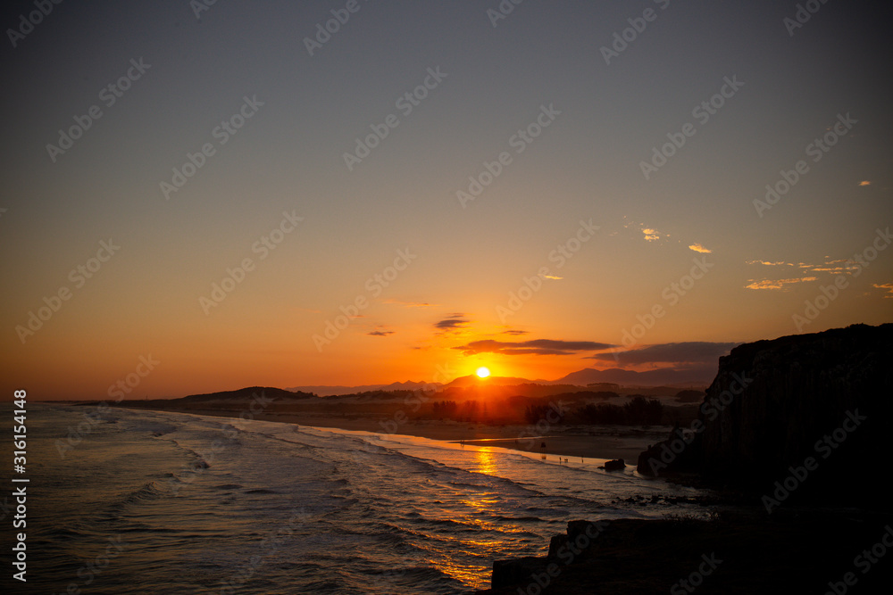 Obraz premium sunset on the beach