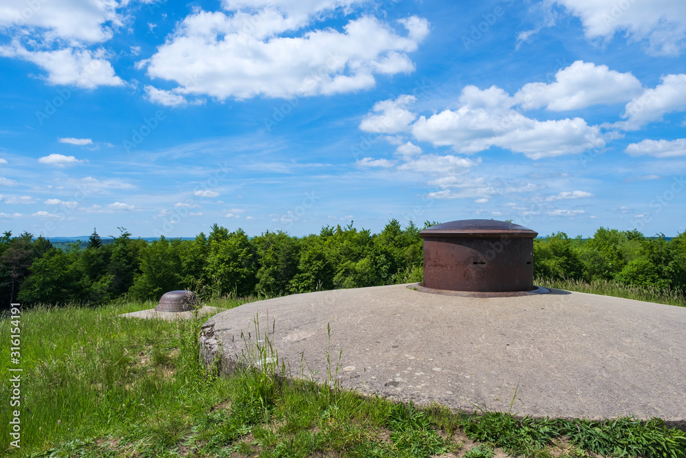 Panzerturm des Forts Douaumont nahe Verdun/Frankreich