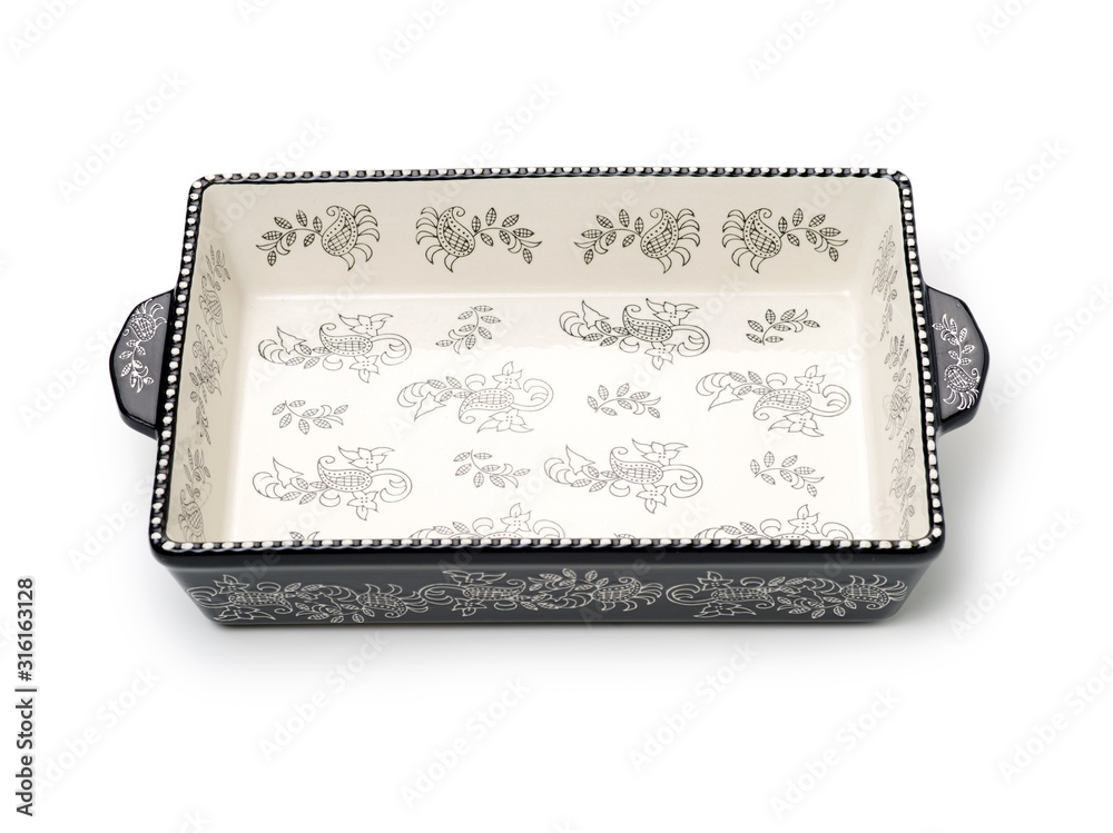 Fotografie ceramic baking dish with handles isolated on white background