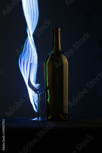 wine bottle wineglass