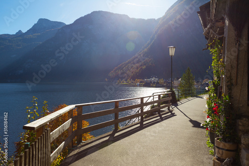 Fototapeta Naklejka Na Ścianę i Meble -  beautiful view of the streets of a small famous city Hallstatt