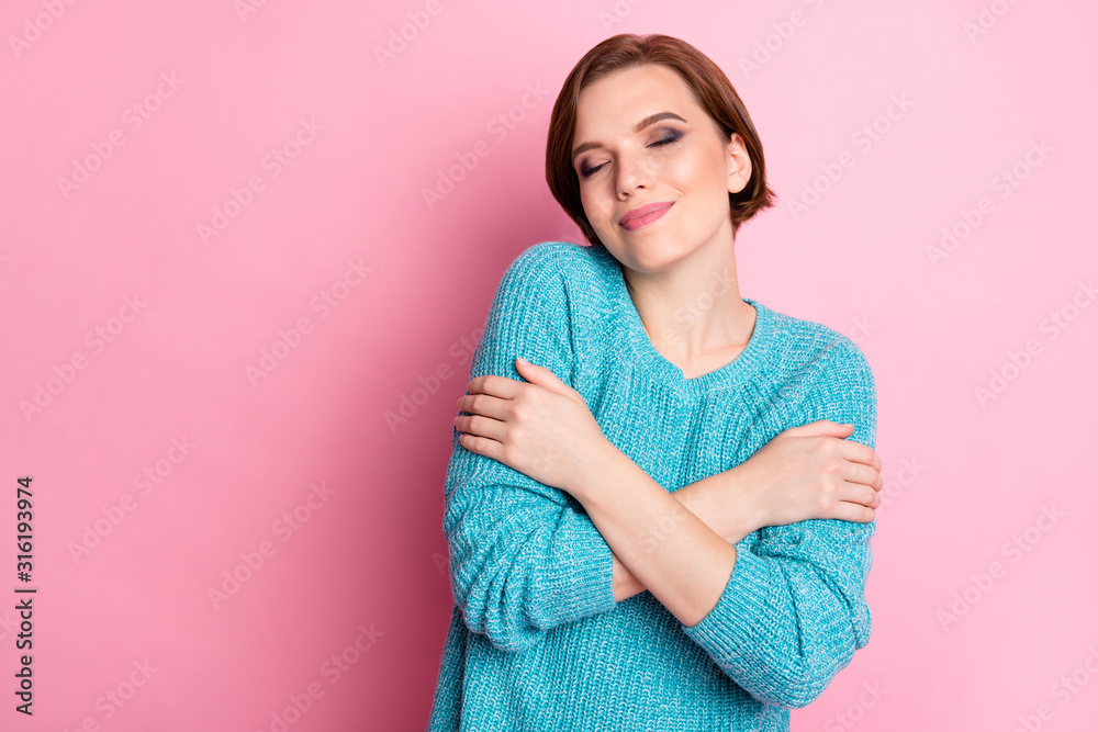 Close-up portrait of her she nice-looking attractive lovable sweet lovely cheerful cheery gentle brown-haired woman hugging herself isolated over pink pastel color background Close-up portrait of her she nice-looking attractive lovable sweet lovely cheerful cheery gentle brown-haired woman hugging herself isolated over pink pastel color background