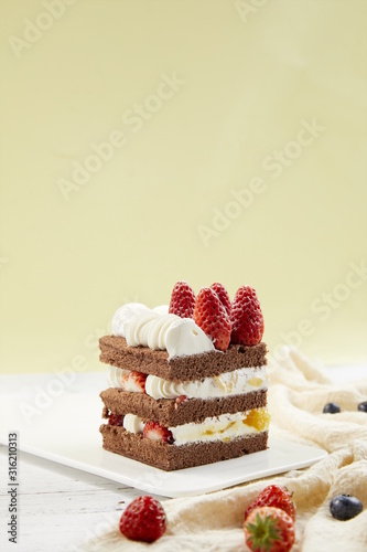 Fruitcake dessert combo that looks bright and delicious.