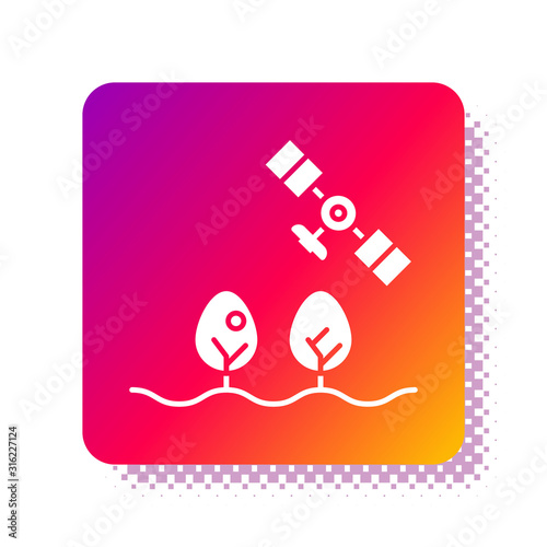 White Smart farm with drone control and tree icon isolated on white background. Innovation technology for agricultural company. Square color button. Vector Illustration
