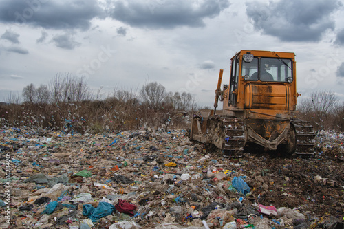 plastic pollution crisis