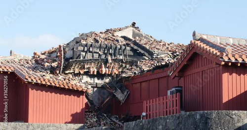 Brunt Shuri Castle, Okinawa, Japan 19-12-19 A fire has swept through a historic castle on the southern Japanese island of Okinawa , destroying much of his structure.