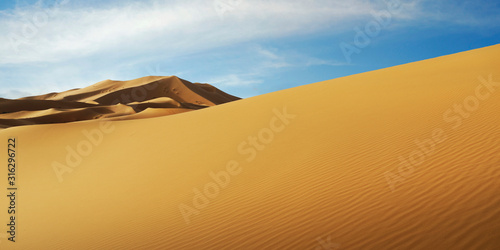 sand dune in the sahara desert 