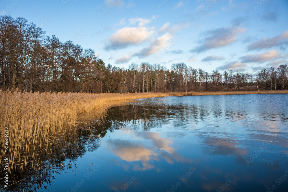 Lake Masnaren Lake Masnaren