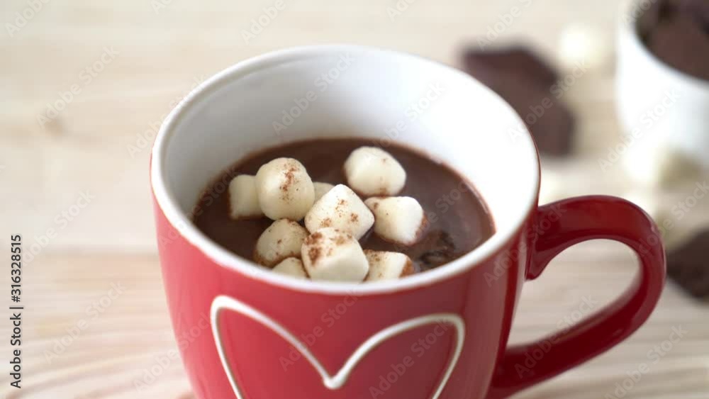 hot chocolate cup with marshmallows hot chocolate cup with marshmallows