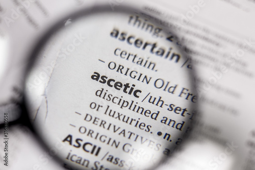 Fotografi The word or phrase ascetic in a dictionary.
