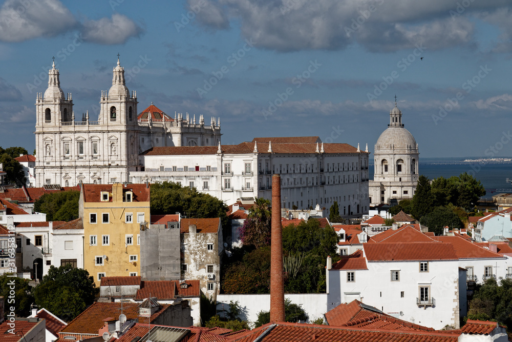Lisbonne vue sur panthéon