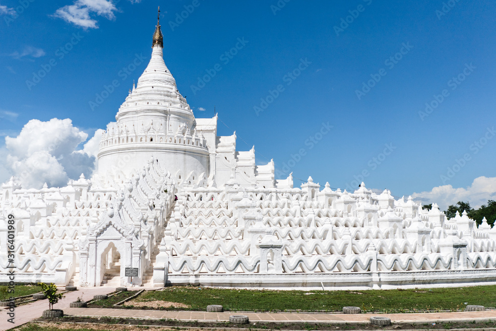 Mingun Mandalay Myanmar Burma white Hsinbyume-Pagode