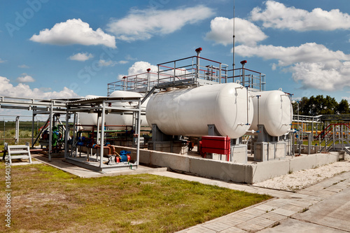 Gas industry. Tanks for storing liquefied gas and gas condensate at a gas production and processing plant