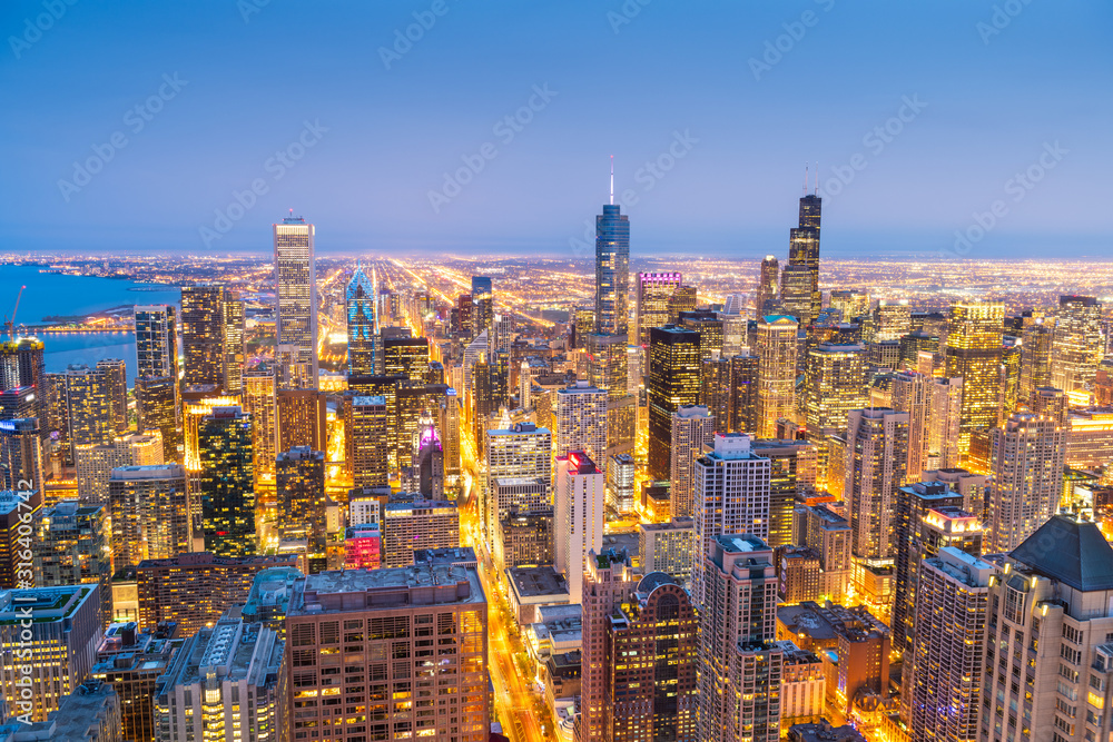 Obraz premium Chicago, Illinois, USA Aerial Cityscape o zmierzchu