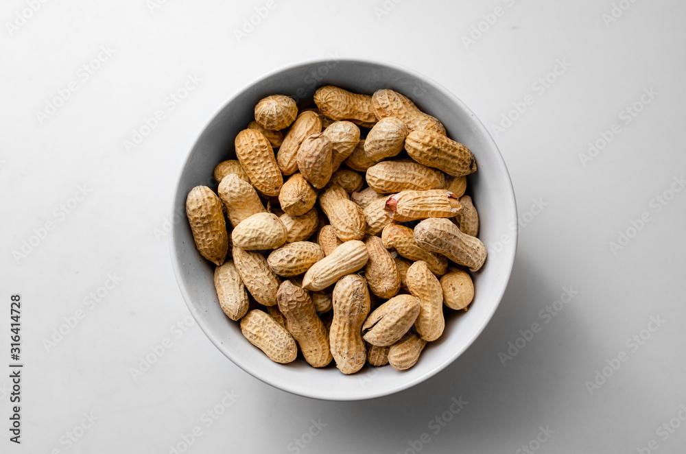 peanuts peanuts