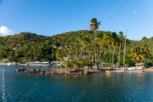Canvas-taulu Saint Lucia, West Indies - Marigot bay