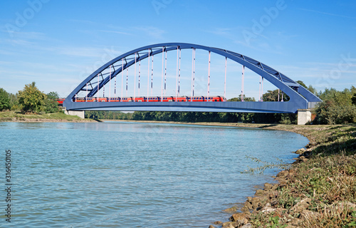 Eisenbahnbrücke auf Dortmund-Ems-Kanal in Hiltrup, Münster, Westfalen photo