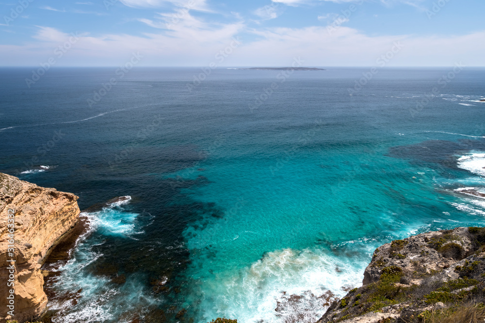 Fototapeta premium View of Cape Wiles, Whalers Way, South Australia