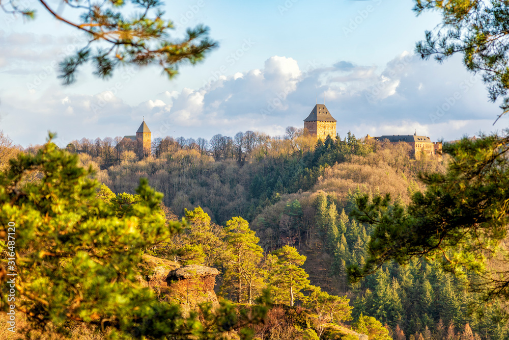 Juwel über dem Tal der Rur: Burg Nideggen