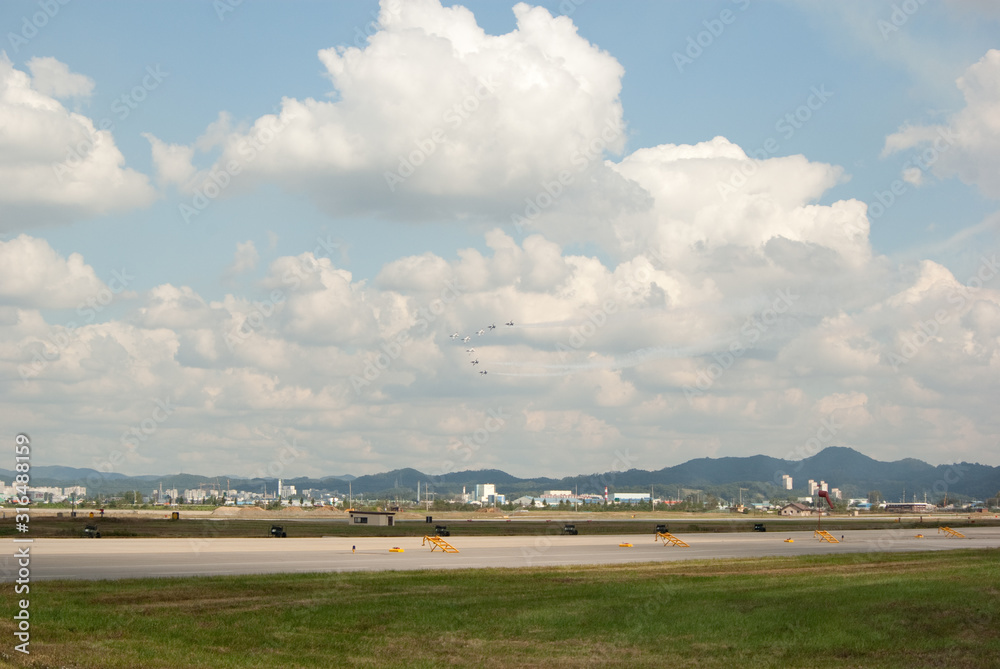 Exciting Air-Show in the airport