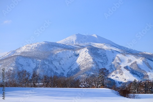 mountains in winter © 次郎 三橋