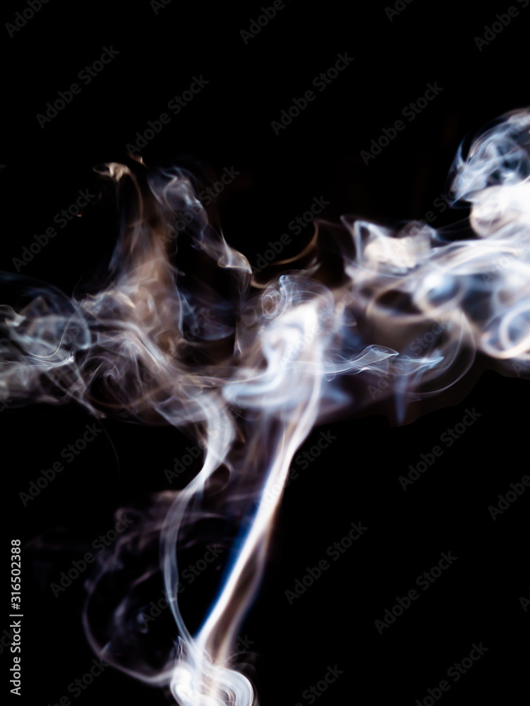 Fototapeta premium smoke texture on black background
