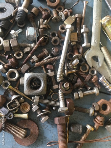 nuts and bolts © eartty
