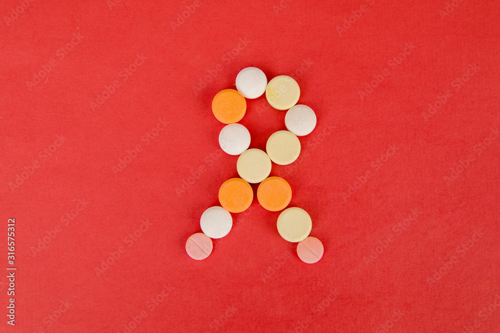 Flat layout of arranged ribbon shaped tablets Flat layout of arranged ribbon shaped tablets