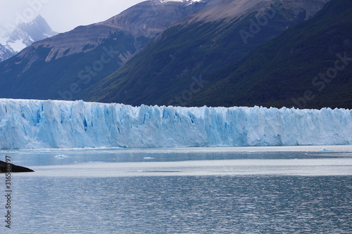 Perito Moreno - Patagonie photo