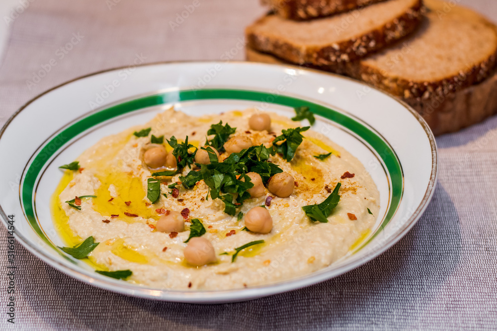hummus hummus