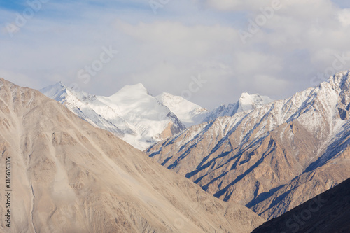Mountain landscape in Ladakh, India © urdialex