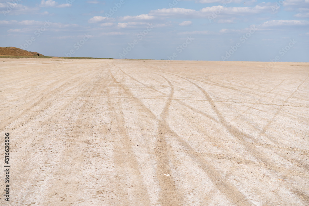 Dry sea endless sand beautiful clouds beautiful landscape estuary.. Dry sea endless sand beautiful clouds beautiful landscape estuary..