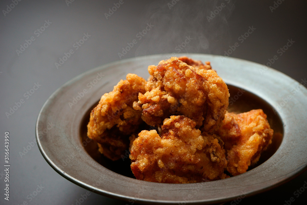 鳥の唐揚げ 鳥の唐揚げ