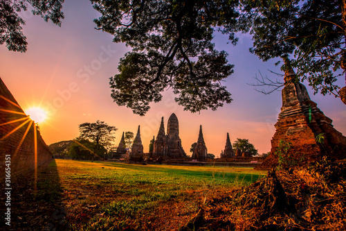 Background of Wat Chai Watthanaram in Phra Nakhon Si Ayutthaya province  tourists are always fond of taking pictures and making merit during holidays in Thailand.