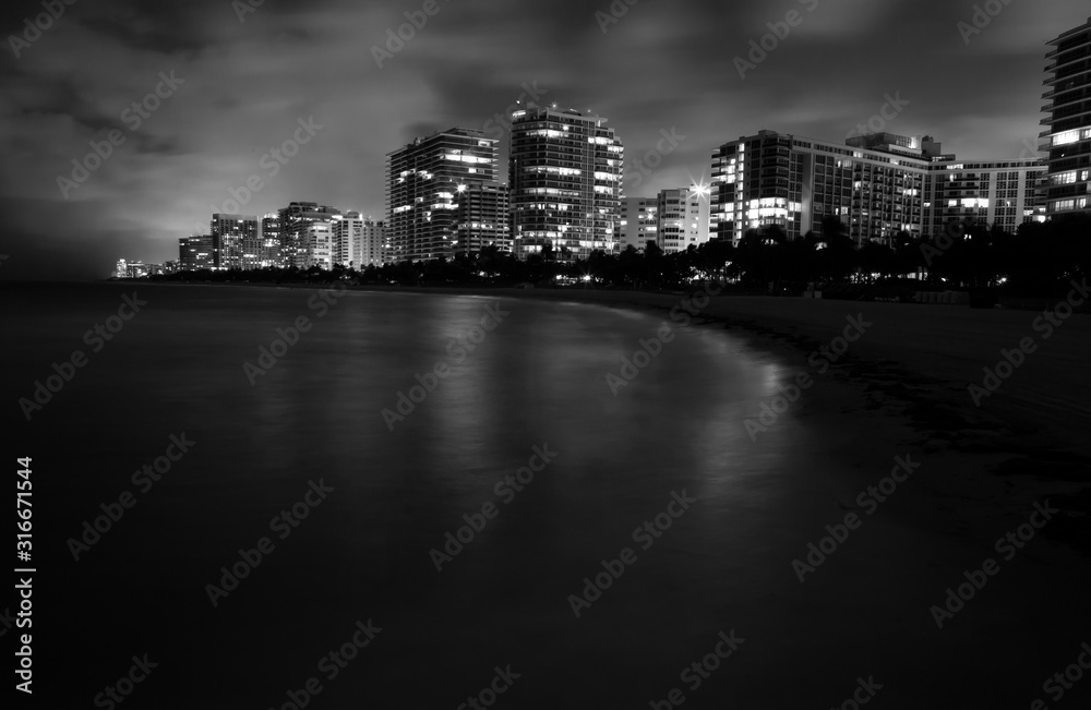 Fototapeta premium city at night 