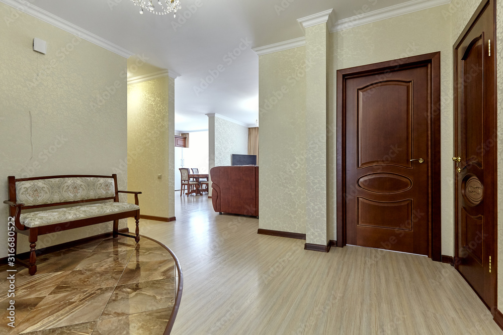 Fototapeta premium entrance hall