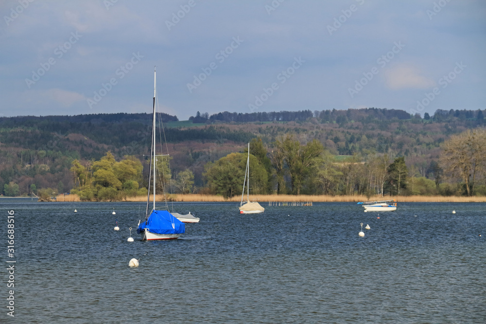 Boote am See