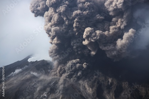 Canvas Print Cloud of volcanic ash from Sakurajima Kagoshima Japan