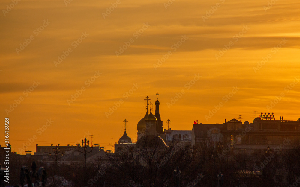 golden sunset in winter Moscow 1