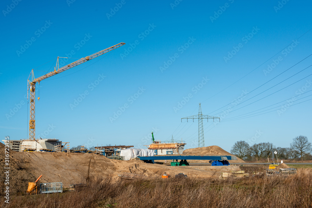 Vollsperrung der B404 für den Brückenneunbau der künftigen A21 bei Nettelsee am 26. Jan. 2020 Vollsperrung der B404 für den Brückenneunbau der künftigen A21 bei Nettelsee am 26. Jan. 2020