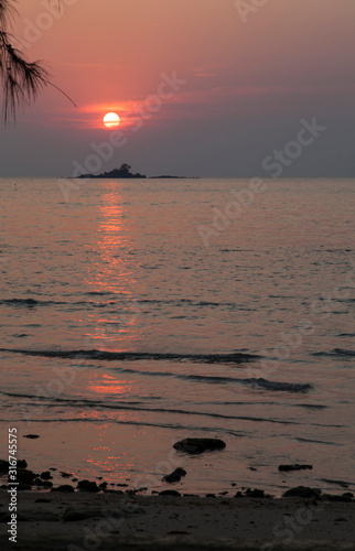 Beautiful tropical decline