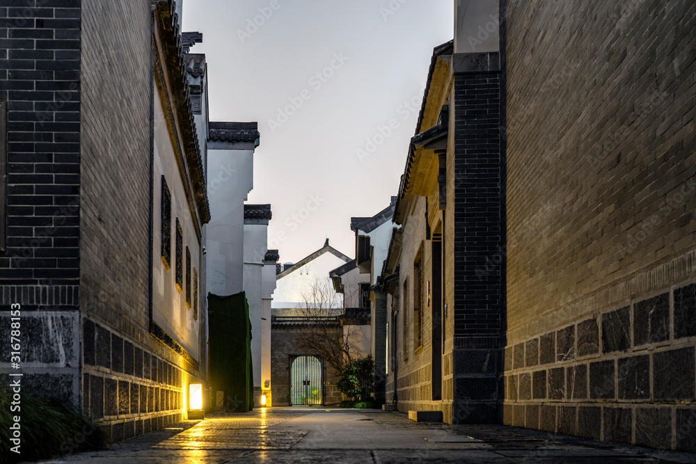 Night view of ancient buildings in Nanjing