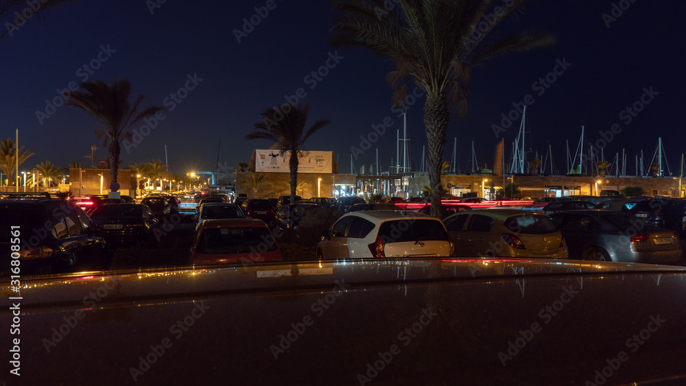 Fototapeta premium parking costero