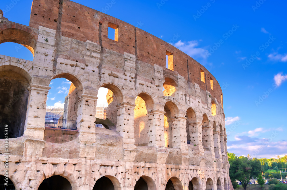 Obraz premium The Colosseum located in Rome, Italy..