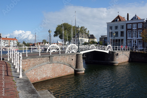 Brücke am Binnenhafen in Middelburg photo