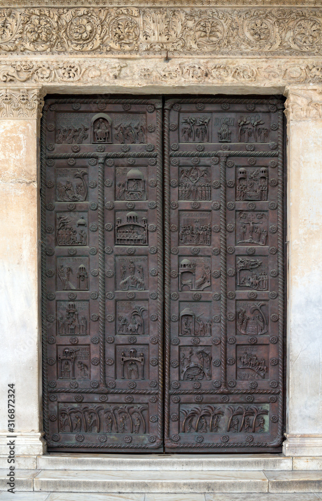 Door of Saint Rainier in the Pisa cathedral