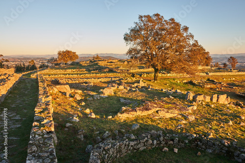 Plateau Citania de Sanfins photo