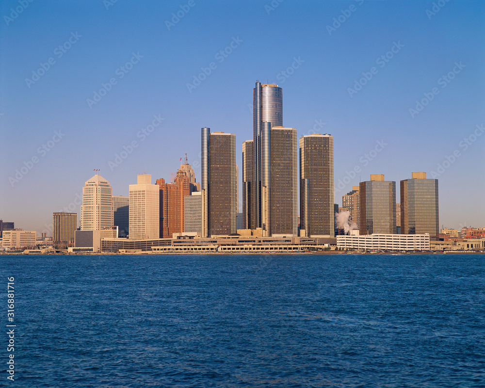 Fototapeta premium Budynki Detroit na wodzie